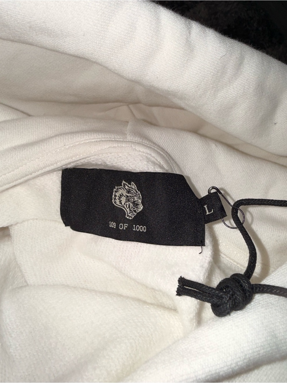 Darc Sport American Wolf DMV Wolves Forever White Hoodie Size Large NWT Limited - Picture 4 of 5